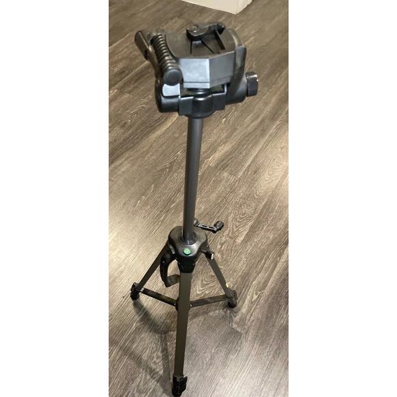 Ambico V-0551 Tri Pod Adjustable Height Flip Lock Lever Bubble Level Geared Pan - Picture 8 of 8